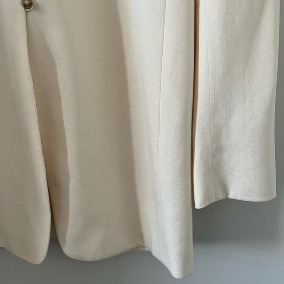 Jones Wear Silk Button Down Tunic Jacket In Cream Size 8 - Picture 4 of 10